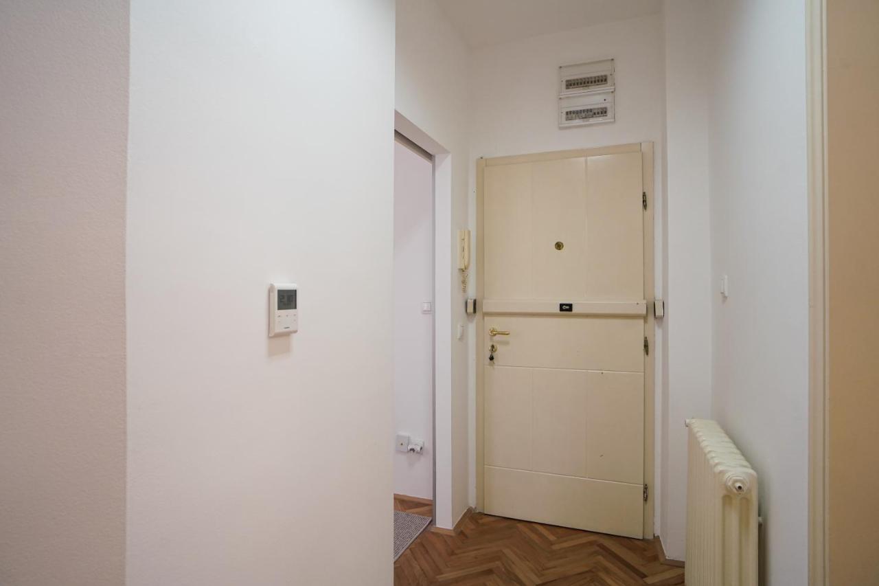 Quiet Luxury Family Apt Belgrade Fortress Center Extérieur photo