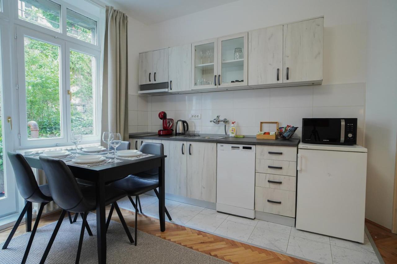 Quiet Luxury Family Apt Belgrade Fortress Center Extérieur photo